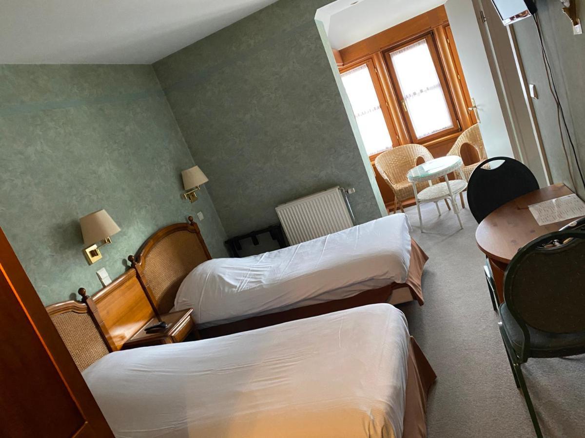 Hotel Du Roy บูยง ภายนอก รูปภาพ