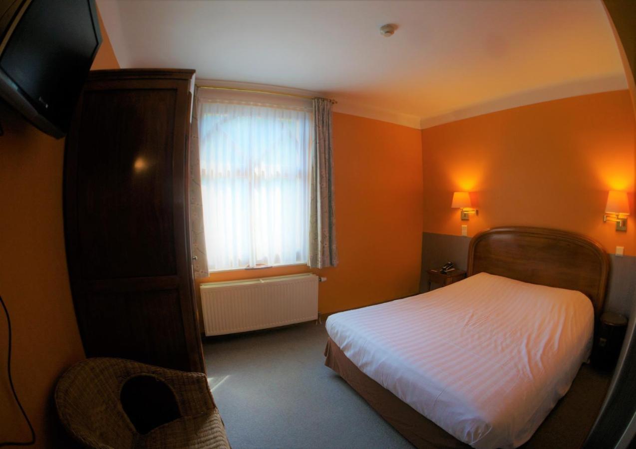 Hotel Du Roy บูยง ภายนอก รูปภาพ