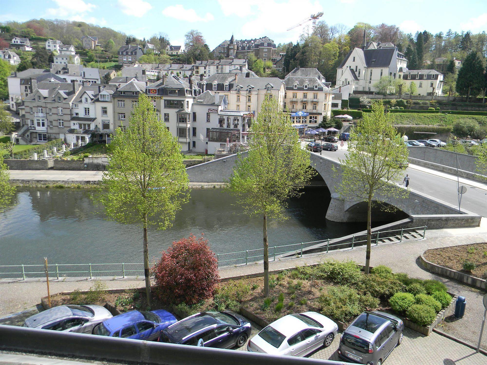 Hotel Du Roy บูยง ภายนอก รูปภาพ